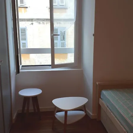 Centre - # 2 Appartement